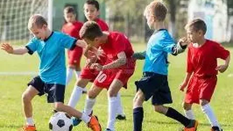 詹姆斯率湖人再取七连胜，隆多生涯770场献25+盖帽，超越乔丹成就辉煌