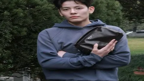 大乐透期号专家推荐：格罗兹尼客场挑战分析